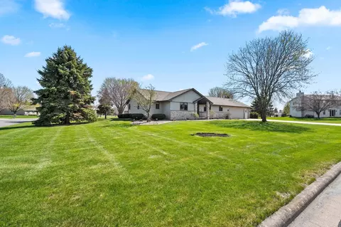 Exterior - w2251 Pine Lane, Freedom, WI 54130 photo 3 of 9