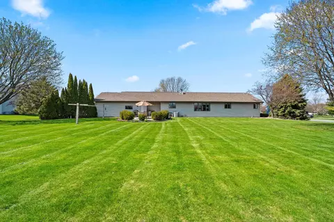 Exterior - w2251 Pine Lane, Freedom, WI 54130 photo 5 of 9