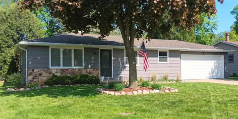 1225 Delray Dr, Green Bay, WI 54304