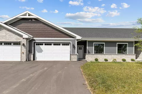 3010 Community Way, Menasha, WI 54952