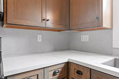 Kitchen - 622 N Sampson St, Appleton, WI 54911 photo 6 of 7