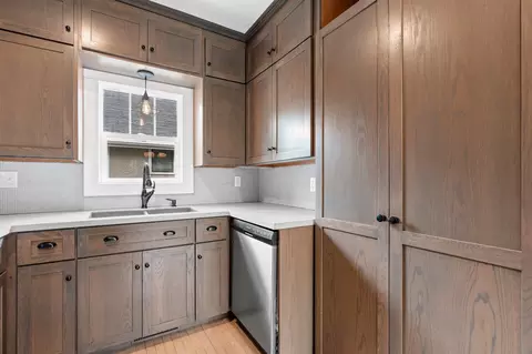 Kitchen - 622 N Sampson St, Appleton, WI 54911 photo 4 of 7