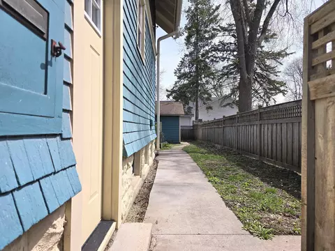 Exterior - 622 N Sampson St, Appleton, WI 54911 photo 11 of 21
