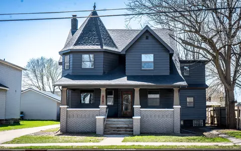 329 Taylor St, Kaukauna, WI 54130