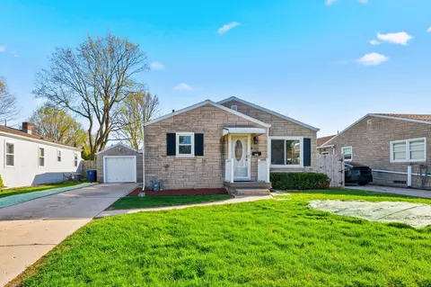 1652 Kimball St, Green Bay, WI 54302
