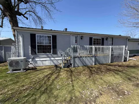 W5418 Sandy Drive, Shawano, WI 54166