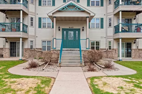 Exterior - W6143 Victorian Drive #15, Appleton, WI 54915 photo 5 of 6