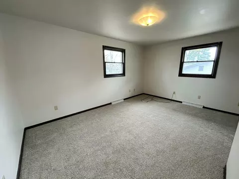 Bedroom - 1220 E Roeland Ave, Appleton, WI 54915 photo 1 of 9