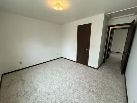 Bedroom - 1220 E Roeland Ave, Appleton, WI 54915 photo 8 of 9