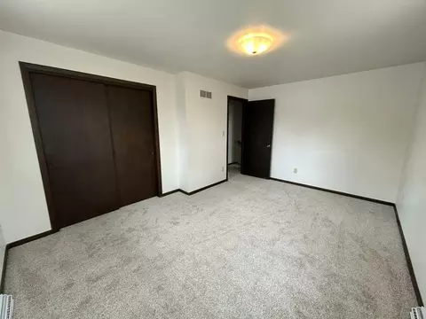 Bedroom - 1220 E Roeland Ave, Appleton, WI 54915 photo 3 of 9