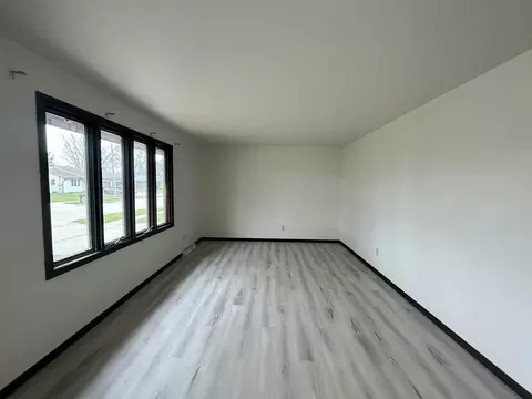 Living - 1220 E Roeland Ave, Appleton, WI 54915 photo 3 of 7
