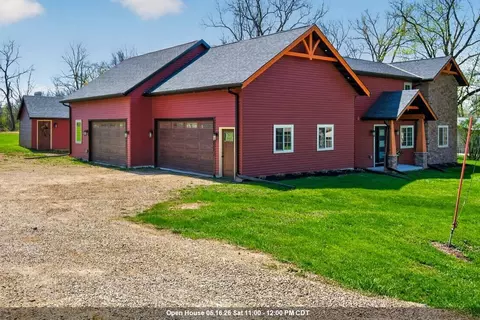 8783 County Rd K, Eureka, WI 54963