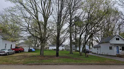 weed street, Shawano, WI 54166