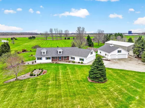 Other - 4665 Edgewood Dr, Appleton, WI 54913 photo 2 of 29