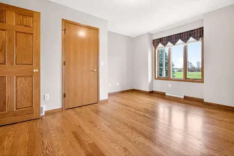 Bedroom - 4665 Edgewood Dr, Appleton, WI 54913 photo 3 of 8