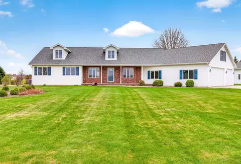 Exterior - 4665 Edgewood Dr, Appleton, WI 54913 photo 9 of 9