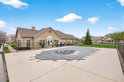 Exterior - 2104 E Milestone Dr, Appleton, WI 54913 photo 9 of 10