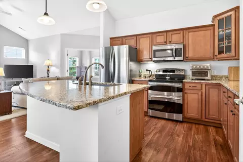 Kitchen - 2104 E Milestone Dr, Appleton, WI 54913 photo 2 of 6