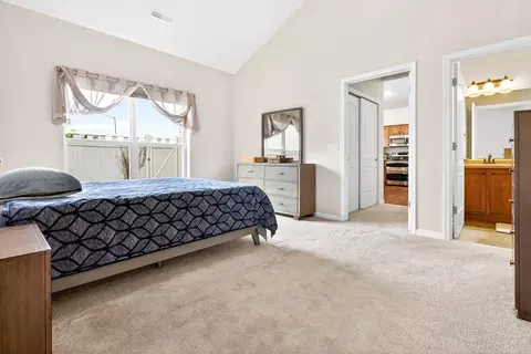 Bedroom - 2104 E Milestone Dr, Appleton, WI 54913 photo 3 of 6