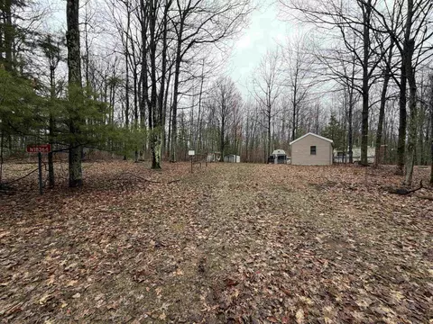 n18364 Little Bear Road, Pembine, WI 54156