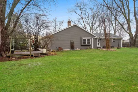 Exterior - 5000 N French Rd, Appleton, WI 54913 photo 10 of 15