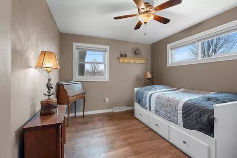 Bedroom - 5000 N French Rd, Appleton, WI 54913 photo 3 of 4