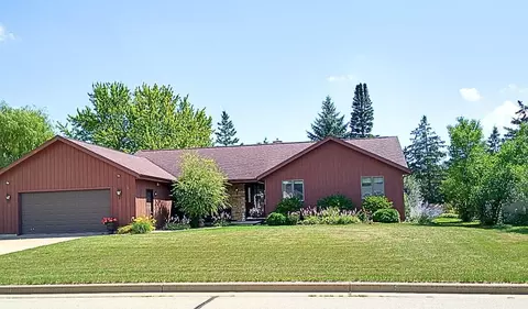 4715 Periwinkle Ct, Appleton, WI 54914