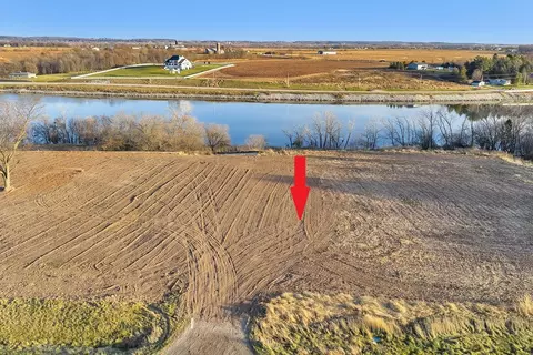 4325 Lost Dauphin Rd #5, De Pere, WI 54115