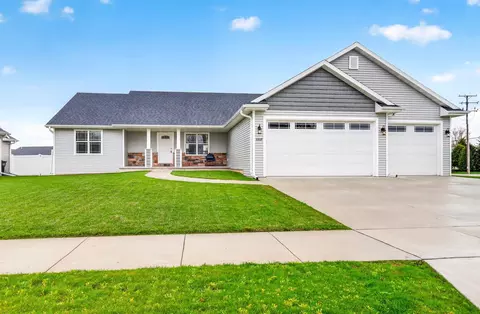 3309 E Aquamarine Ave, Appleton, WI 54913