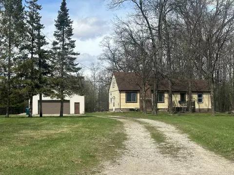 2026 W 2nd St, Appleton, WI 54914