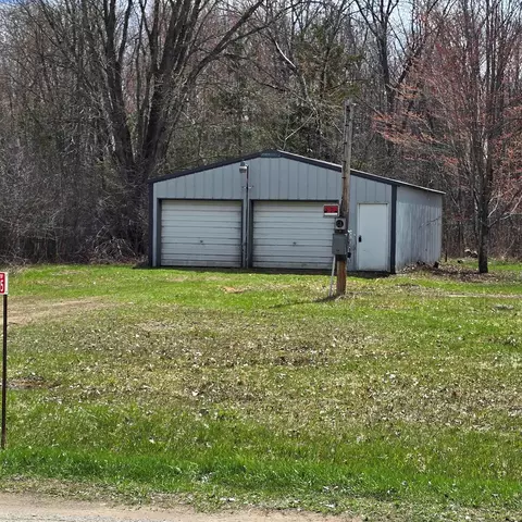 w5635 Evergreen Road, Menominee, MI 49858