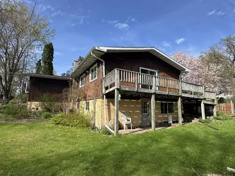 w1235 County Road V, Berlin, WI 54923