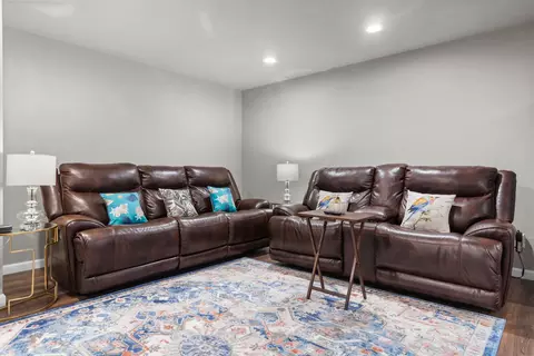 Living - 4647 N Cherryvale Ave, Appleton, WI 54913 photo 7 of 7