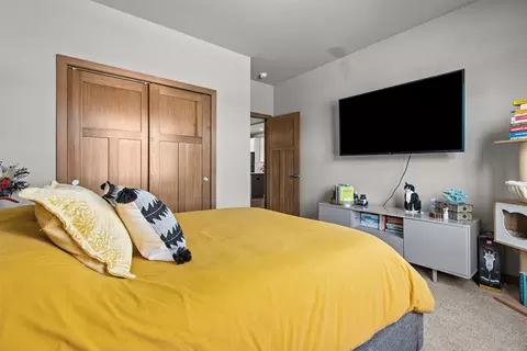 Bedroom - 4647 N Cherryvale Ave, Appleton, WI 54913 photo 1 of 6