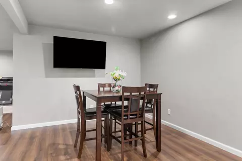 Dining - 4647 N Cherryvale Ave, Appleton, WI 54913 photo 4 of 4