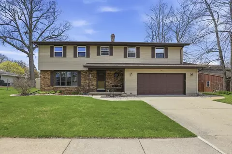 2511 S Carpenter St, Appleton, WI 54915
