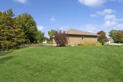 Exterior - 2398 W Barley Way, Appleton, WI 54913 photo 2 of 4