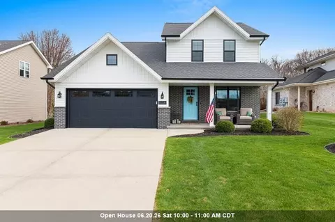 1108 Heyerdahl Hts, Hobart, WI 54155