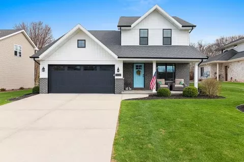 1108 Heyerdahl Hts, Hobart, WI 54115