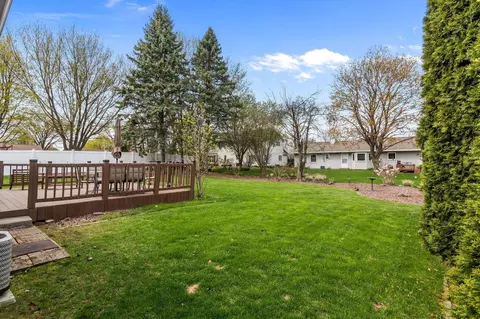 Exterior - 3008 E Killdeer Ln, Appleton, WI 54915 photo 9 of 16