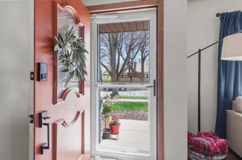 Entry Way - 3008 E Killdeer Ln, Appleton, WI 54915 photo 1 of 2