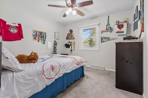 Bedroom - 3008 E Killdeer Ln, Appleton, WI 54915 photo 4 of 6