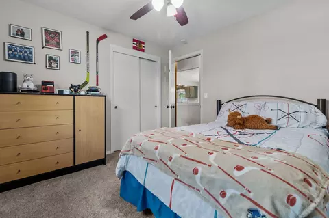 Bedroom - 3008 E Killdeer Ln, Appleton, WI 54915 photo 5 of 6