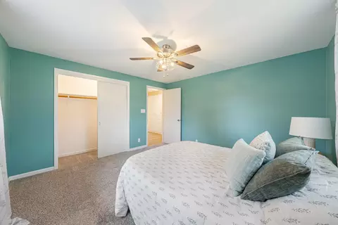 Bedroom - 1034 S Ridge Ln, Appleton, WI 54914 photo 2 of 5