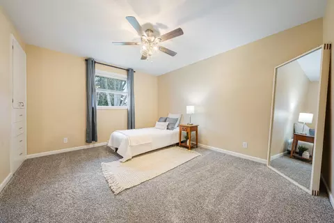 Bedroom - 1034 S Ridge Ln, Appleton, WI 54914 photo 4 of 5