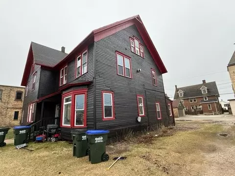 409 3rd St, Algoma, WI 54201 photo 5