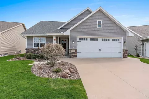 177 E Clearwater Ct, Appleton, WI 54913