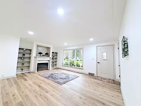 Living - 1936 N Mason St, Appleton, WI 54914 photo 2 of 3