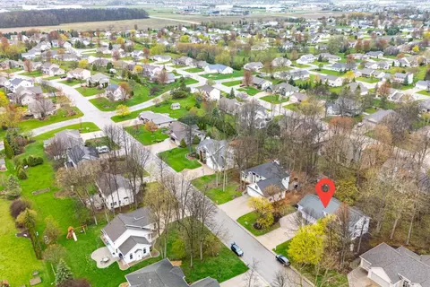 View/Area - w5940 Moonflower Drive, Appleton, WI 54915 photo 2 of 9