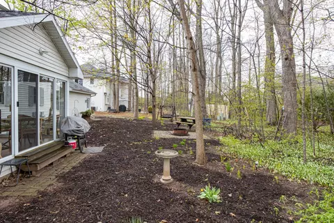 Exterior - w5940 Moonflower Drive, Appleton, WI 54915 photo 9 of 11